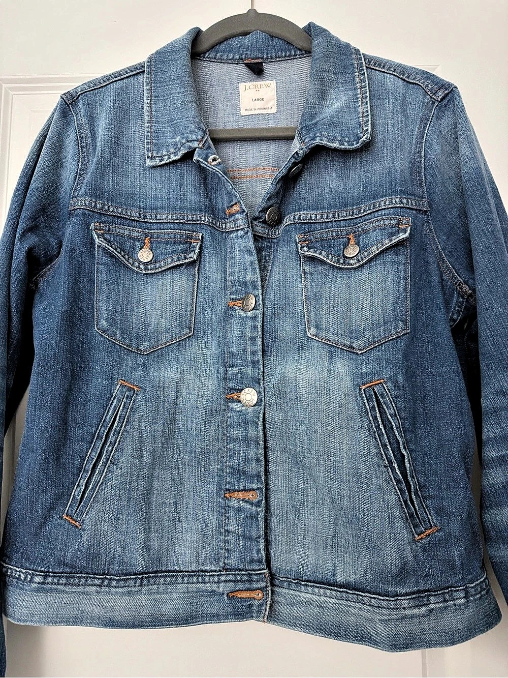 J.Crew Women's Denim Jacket Size Large Like New